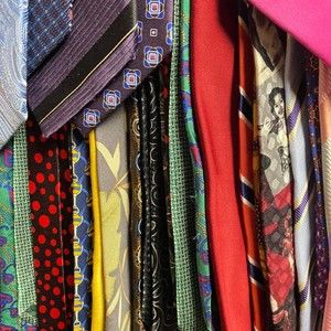 Mens  Neckties Elegant Fun Vintage Variety Lot of 10 Random Ties - Fast Shipping